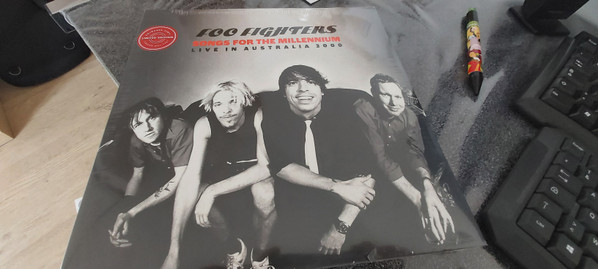 Foo Fighters – Songs For The Millennium (Vinyl, Unofficial, Clear Vinyl)