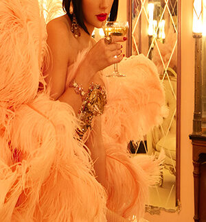 Taylor Swift | The Life of a Showgirl White (Poster)
