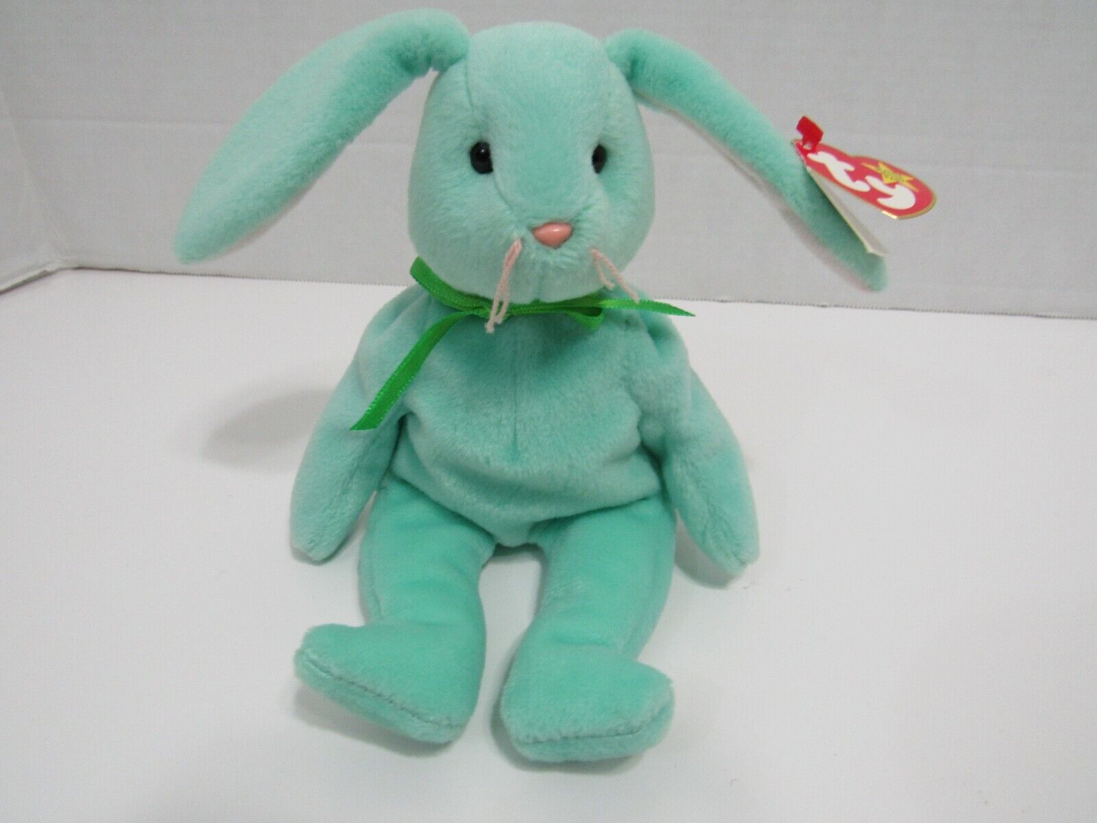 Ty Beanie Babies "Hippity" The Bunny 1996 *Errors*