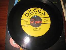 Burl Ives – Blue Tail Fly / Shoo Fly / Way Down Yonder In The Paw Paw Patch (7" Vinyl)
