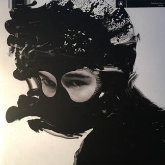 Zola Jesus – Okovi (Colored Vinyl, Black & White Swirl, Limited Edition)